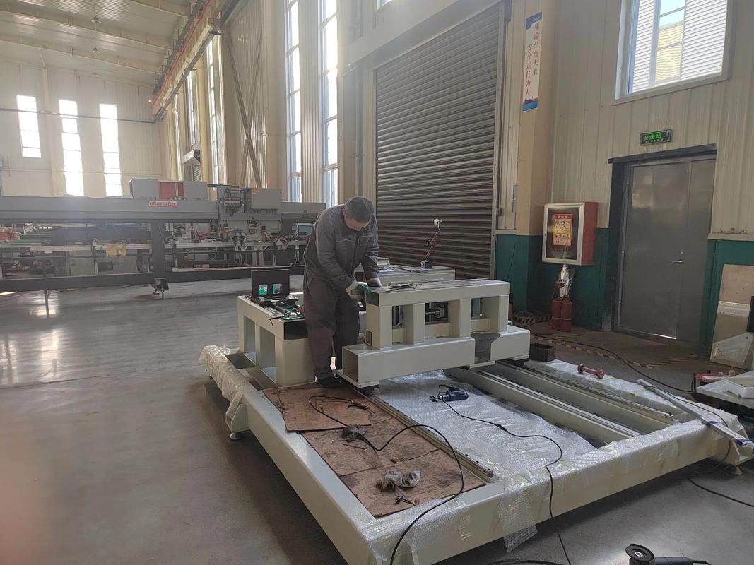 門窗加工設(shè)備與鋁材 小小實(shí)力的大展現(xiàn)